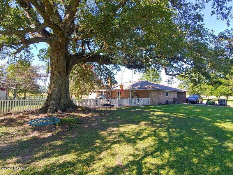 1817 Federal Road Opelousas, LA 70570 - Photo 4 of 48 20200611_170648_HDR