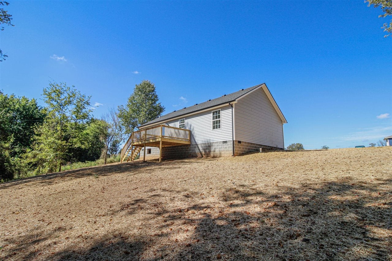 68 Hedgepeth Road Canmer, KY 42722 - Photo 7 of 20 Gallery Image 7
