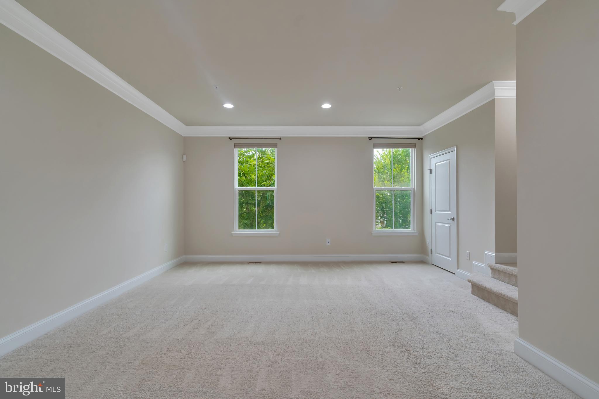 102 Patriots Path Malvern, PA 19355 - Photo 27 of 30 an empty room with windows