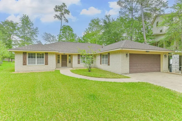 $349,000 | 10 Twinstone Court, Coldspring, TX 77331