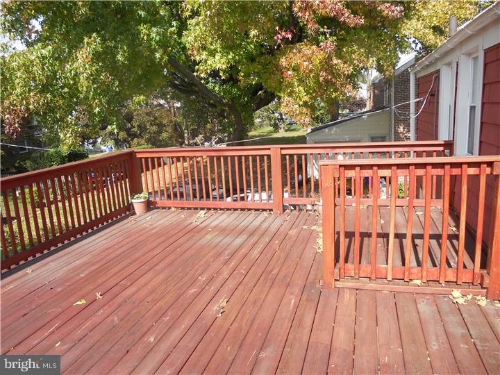 Deck
