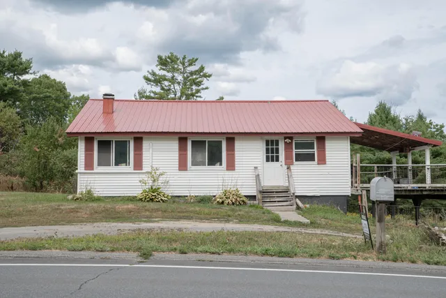 $192,000 | 1407 Stage Road, Etna, ME 04434