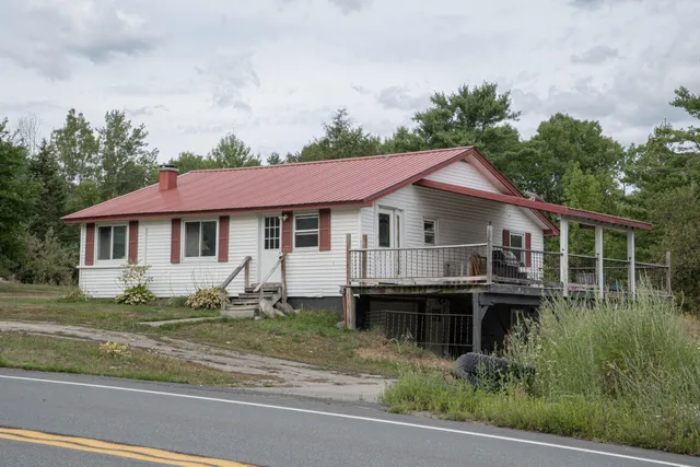 $192,000 | 1407 Stage Road, Etna, ME 04434