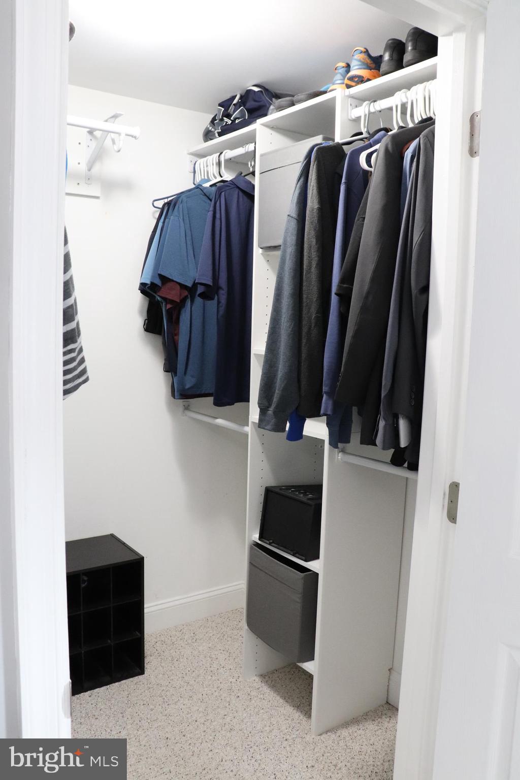 9 Main Street Huntingtown, MD 20639 - Photo 32 of 48 Primary Closet
