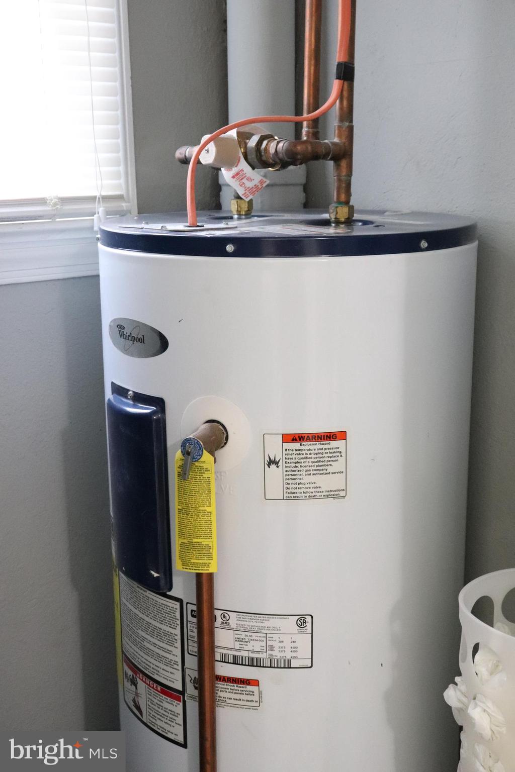 9 Main Street Huntingtown, MD 20639 - Photo 37 of 48 Hot Water Heater