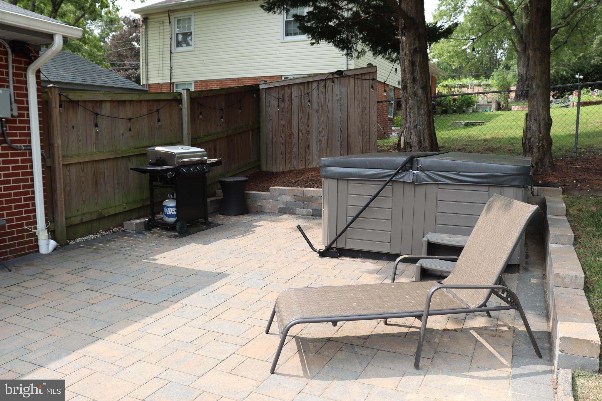 9 Main Street Huntingtown, MD 20639 - Photo 40 of 48 Grill Included!