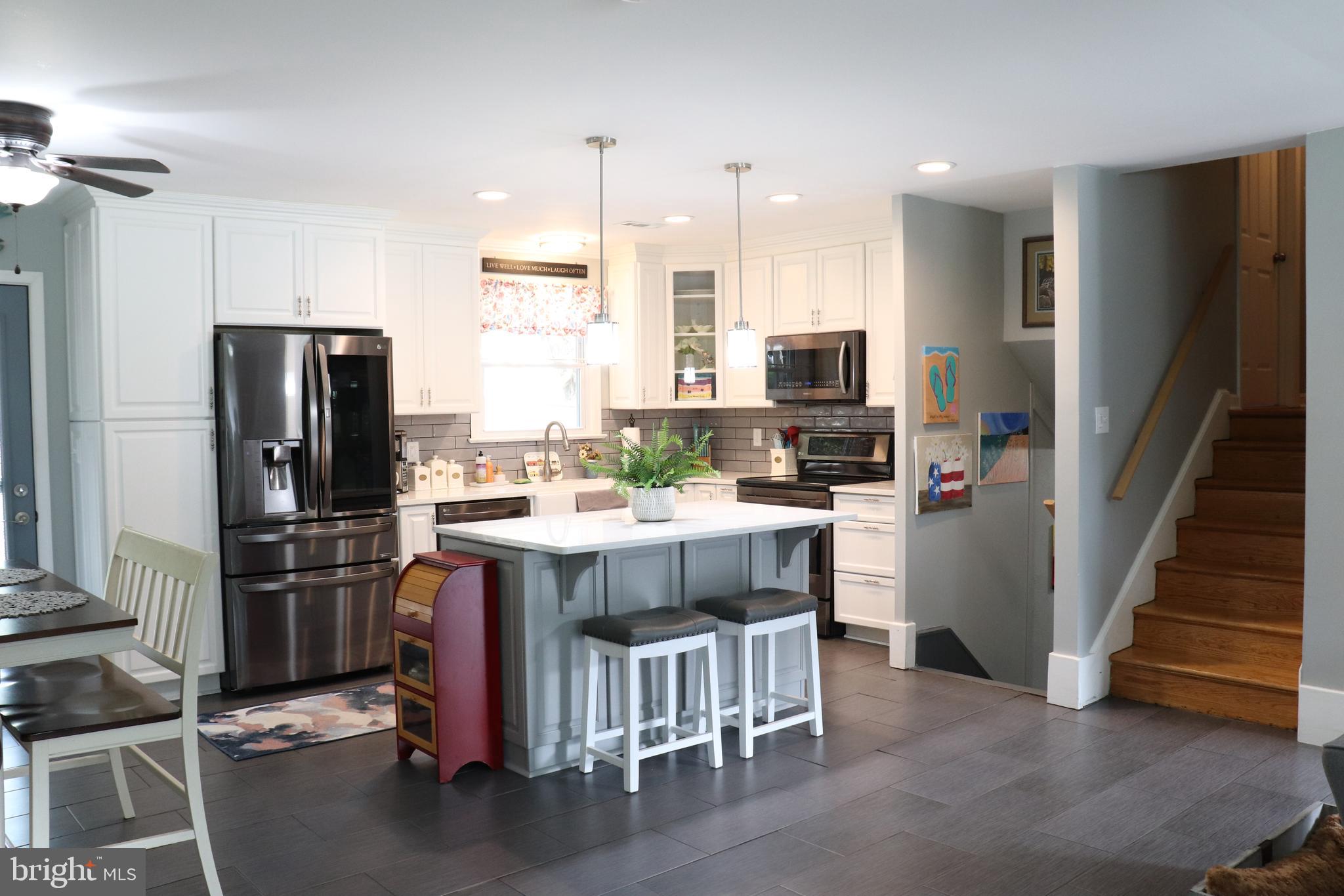 9 Main Street Huntingtown, MD 20639 - Photo 6 of 48 Brand New Appliances and Quartz Counters