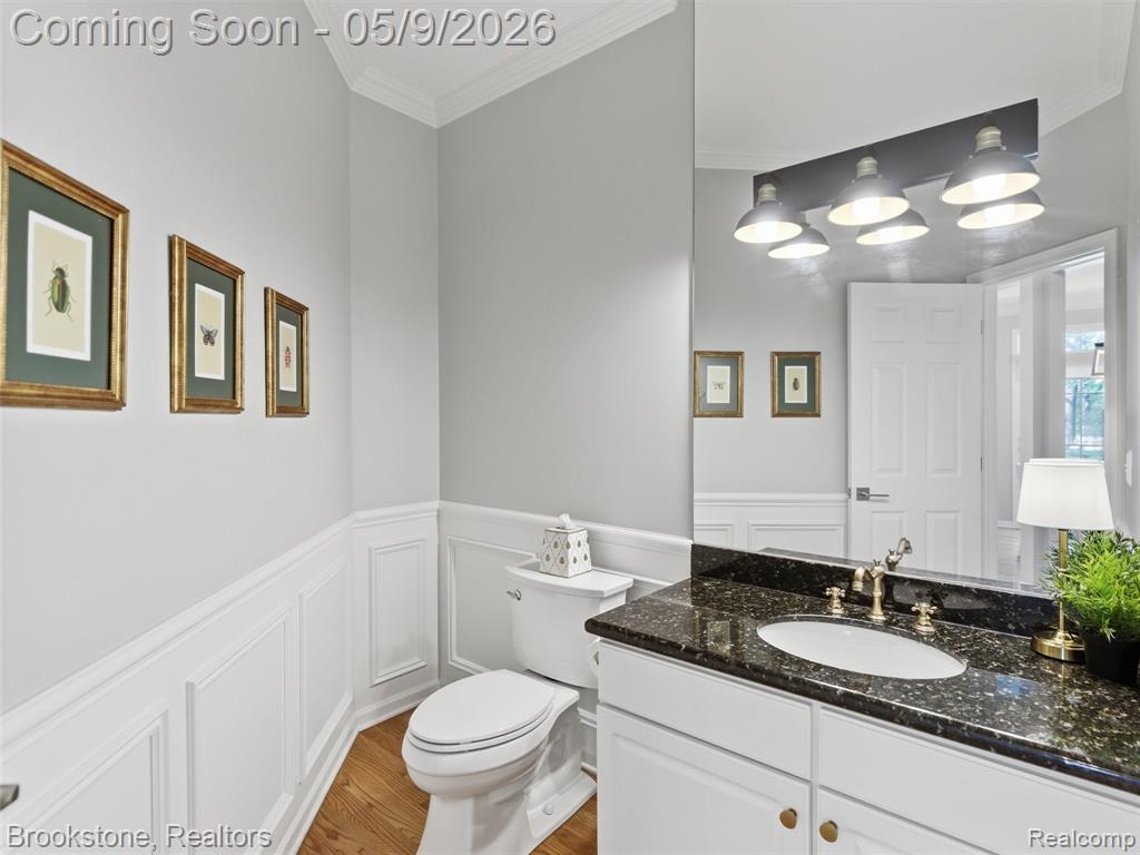 722 Lake Ridge Road Rochester, MI 48307 - Photo 20 of 48