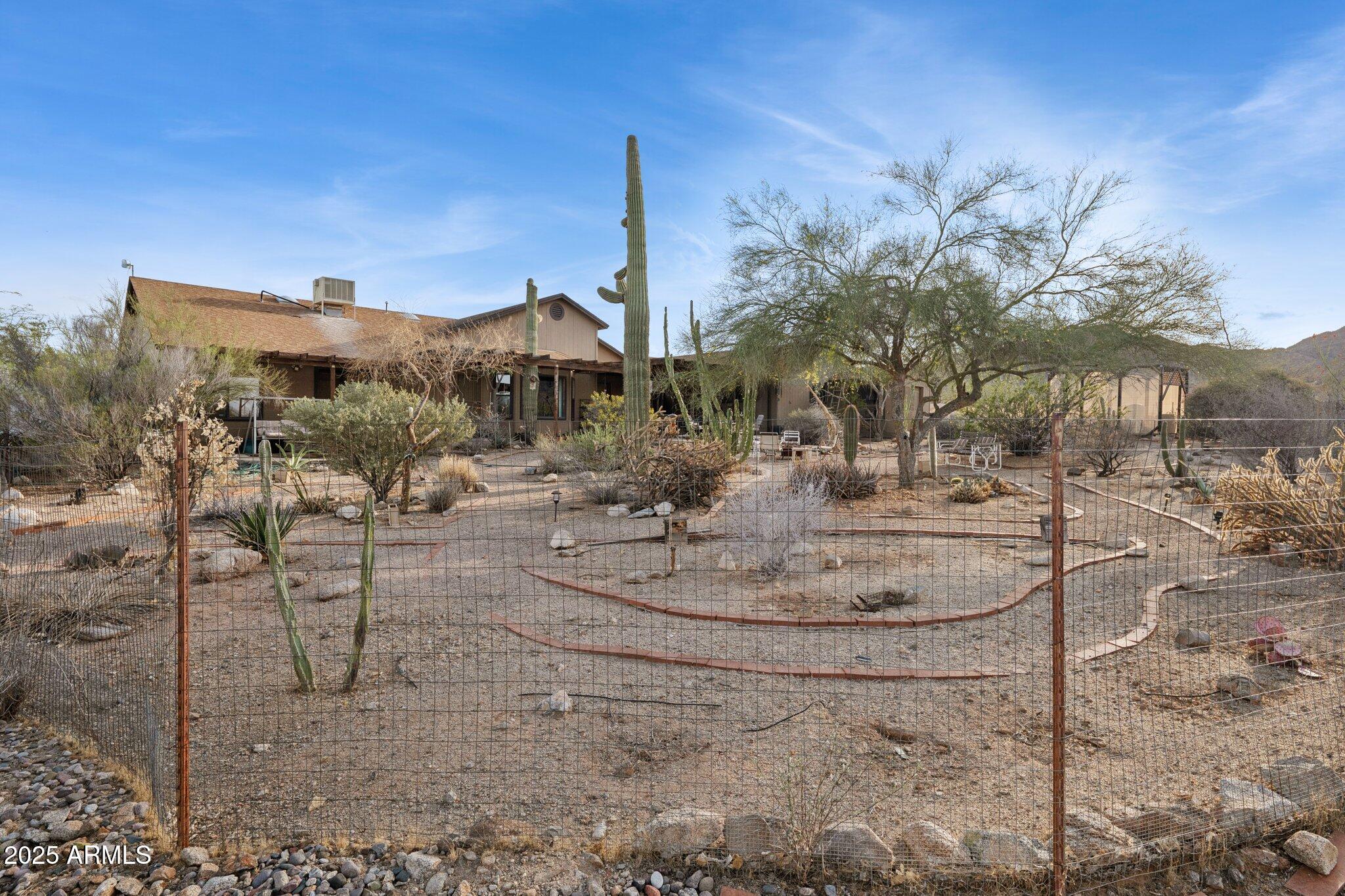 54322 West Dune Shadow Road Maricopa, AZ 85139 - Photo 44 of 79 41-web-or-mls-54322-w-dune-shadow-rd