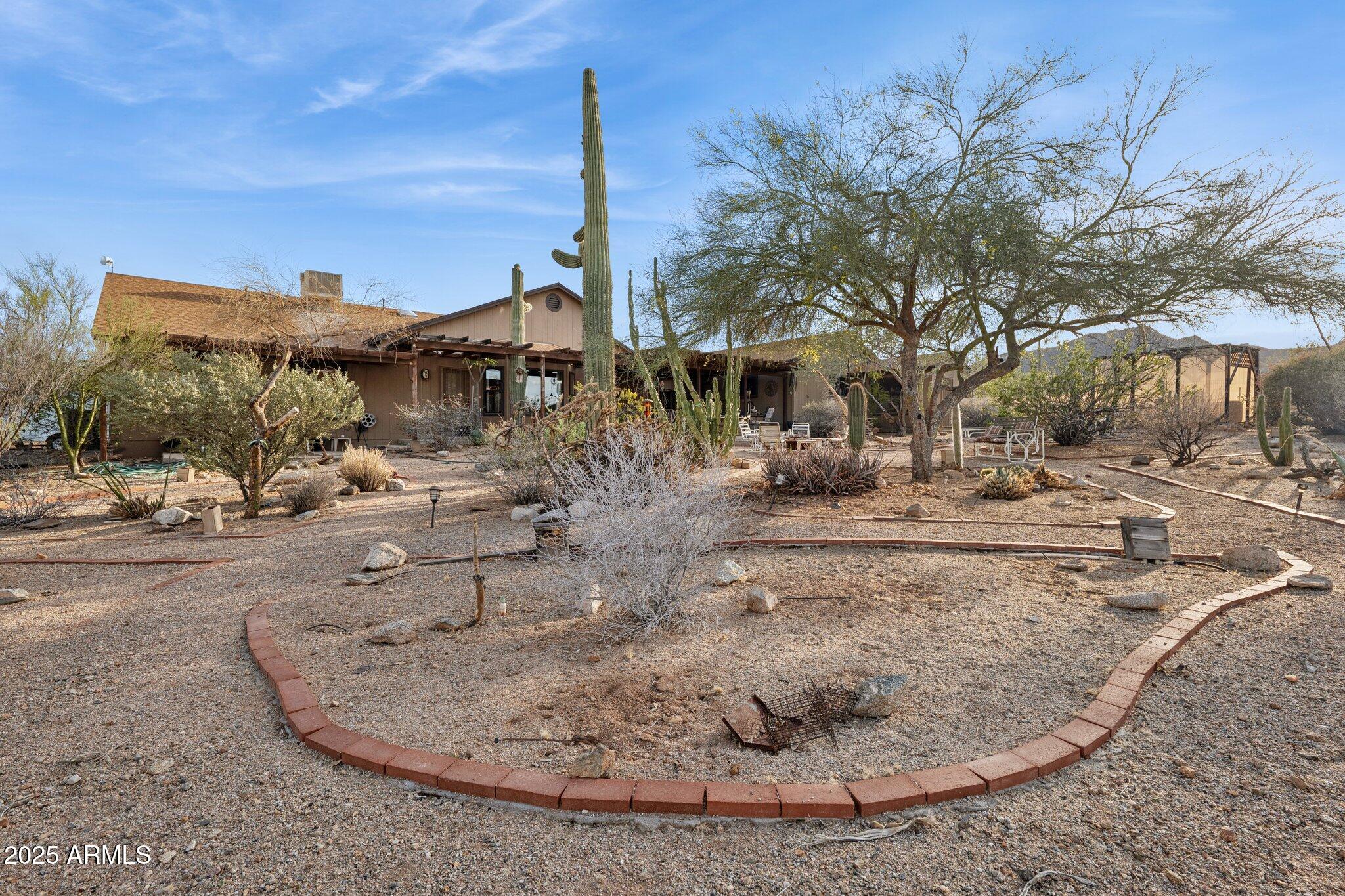54322 West Dune Shadow Road Maricopa, AZ 85139 - Photo 45 of 79 42-web-or-mls-54322-w-dune-shadow-rd