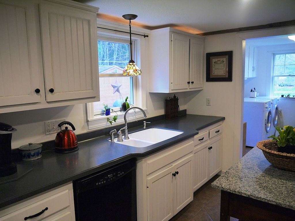 74 West Surry Road Keene, NH 03431 - Photo 17 of 40