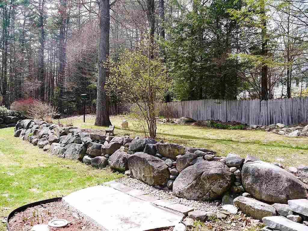 74 West Surry Road Keene, NH 03431 - Photo 5 of 40