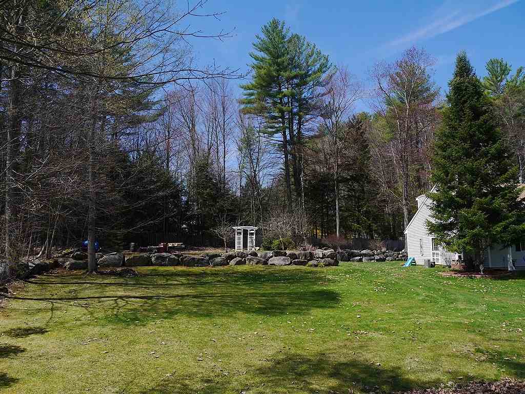 74 West Surry Road Keene, NH 03431 - Photo 7 of 40