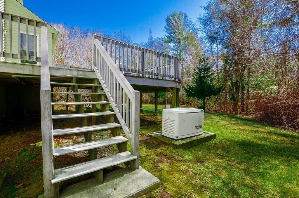 17 Olde Meadow Road Marion, MA 02738 - Photo 5 of 35
