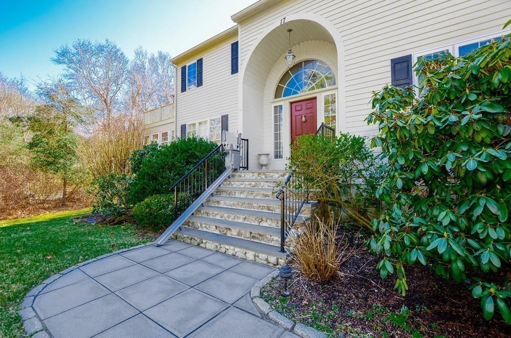 17 Olde Meadow Road Marion, MA 02738 - Photo 7 of 35