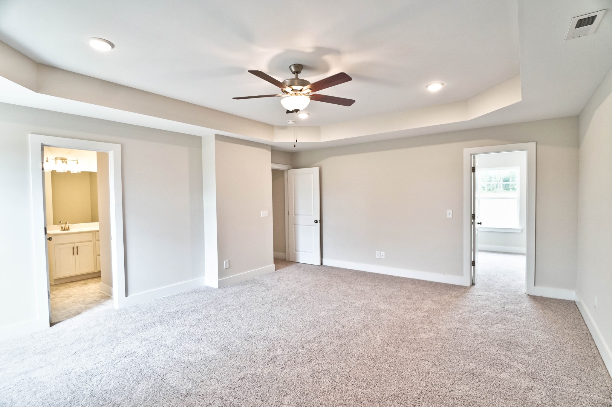 634 Vrabel Road Murfreesboro, TN 37130 - Photo 9 of 19 Gallery Image 9