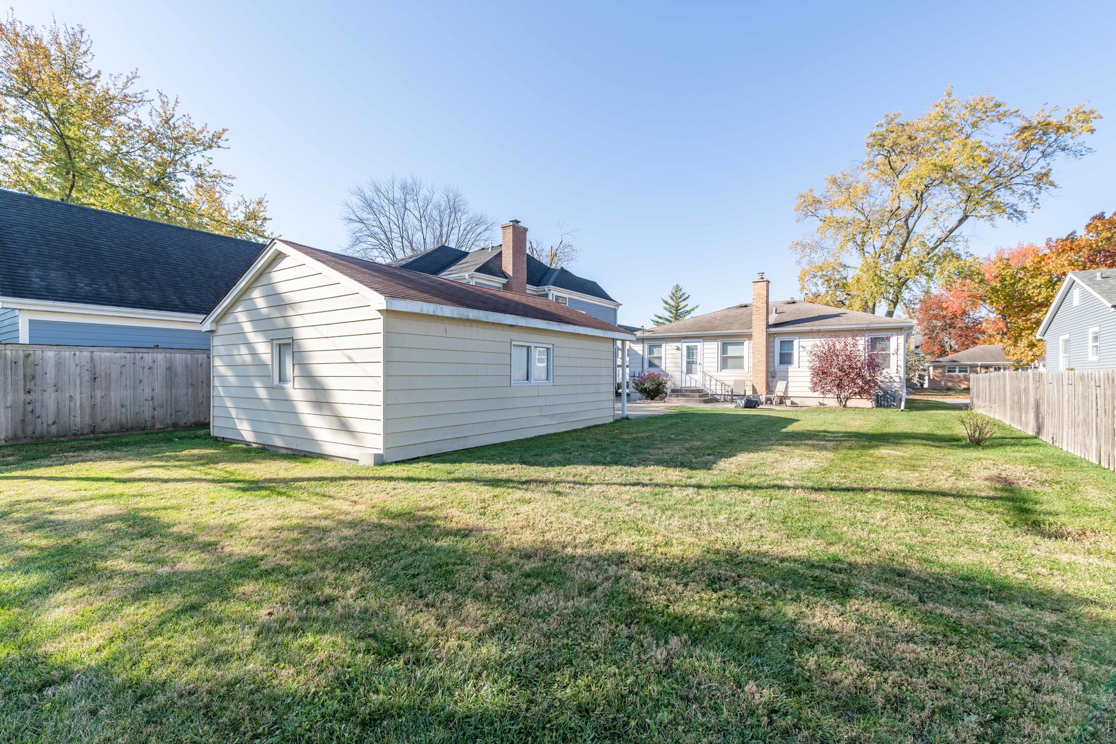 743 Spring Road Elmhurst, IL 60126 - Photo 20 of 21 a view of a house with a backyard