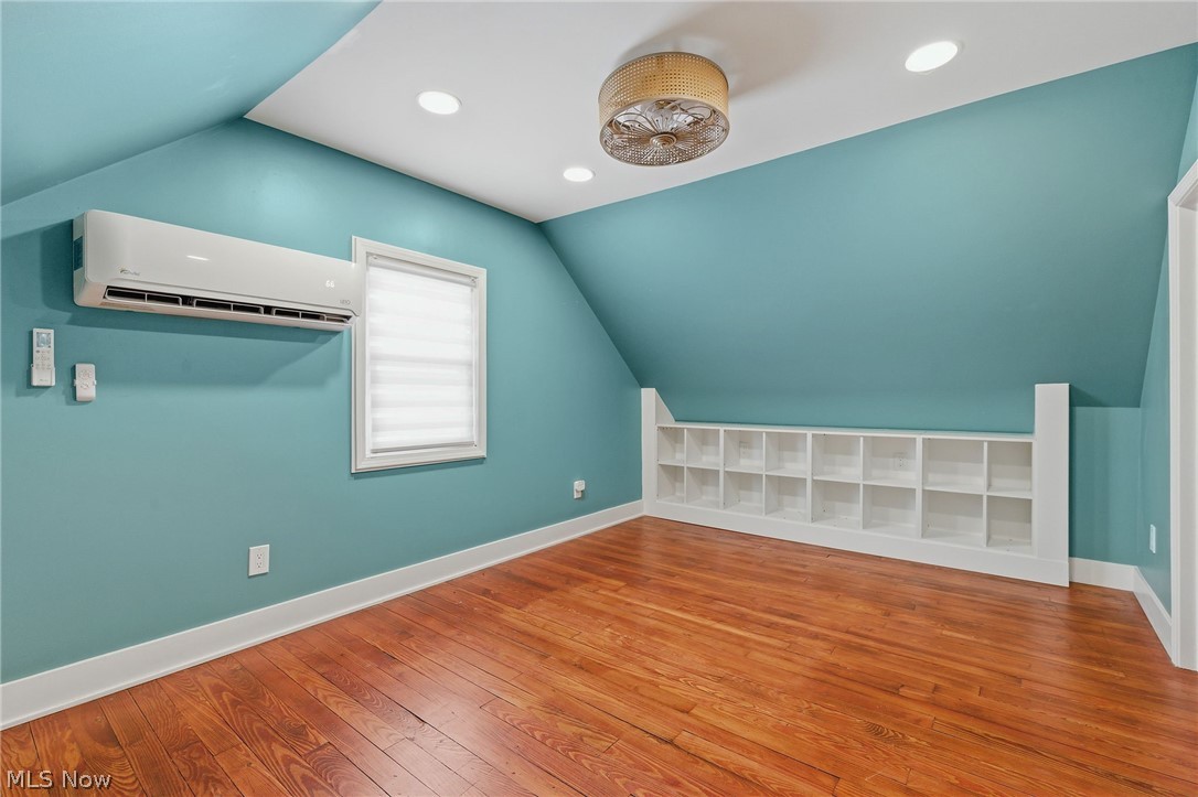 3748 Berkeley Road Cleveland Heights, OH 44118 - Photo 25 of 39 Gallery Image 25