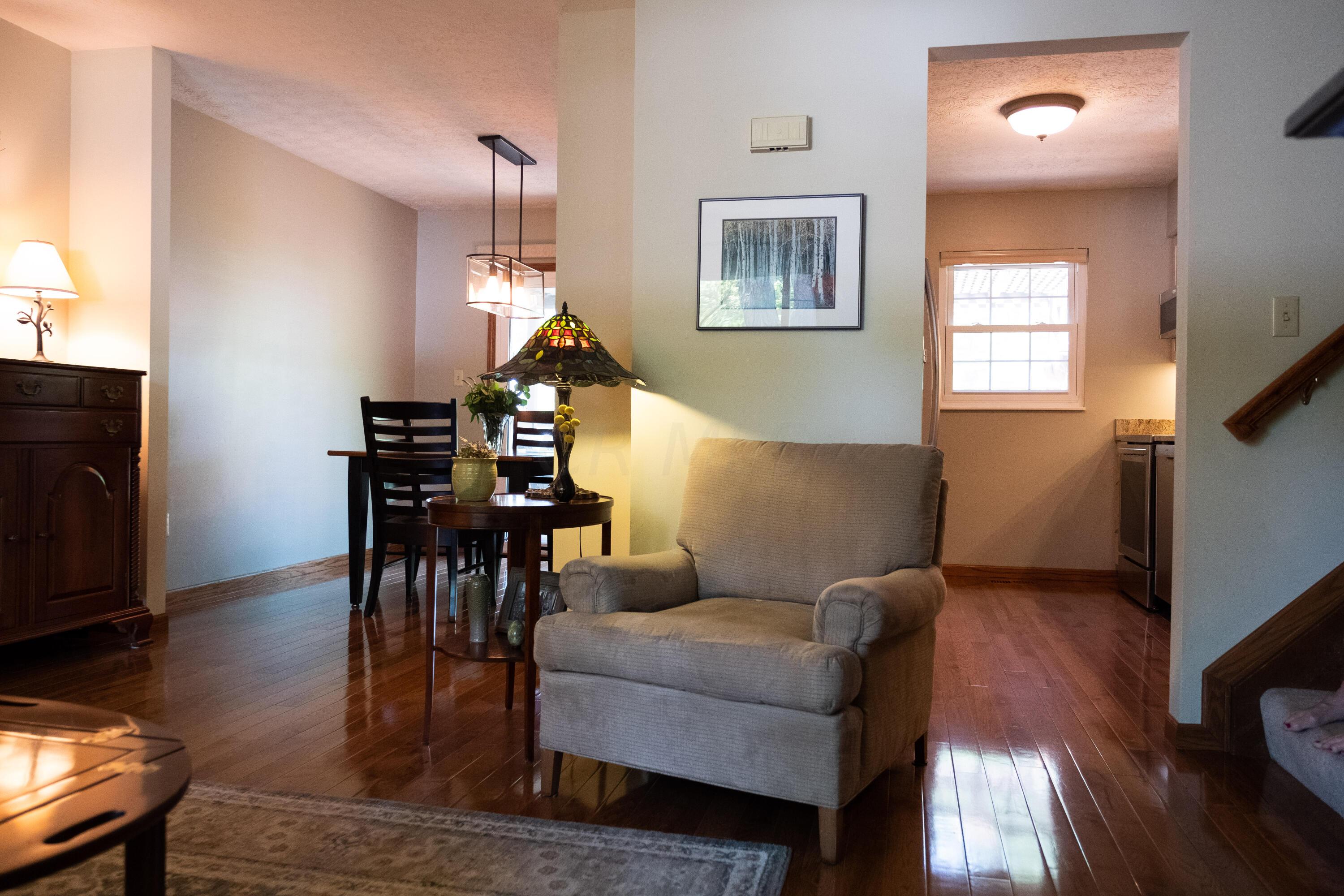 3906 Ramblehurst Road Columbus, OH 43221 - Photo 7 of 37 3906 Ramblehurst-17