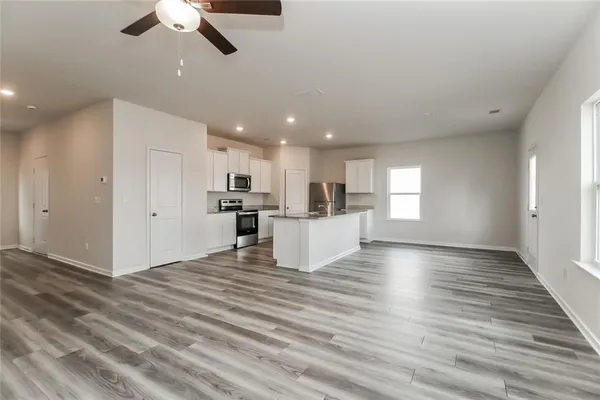 $2,200 | 160 Avondale Boulevard, Conyers, GA 30013