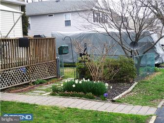 35 Dutton Mill Road Aston, PA 19014 - Photo 10 of 11 Exterior Side