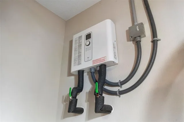 $474,900 | 2229 Oconnel Drive, Ormond Beach, FL 32174