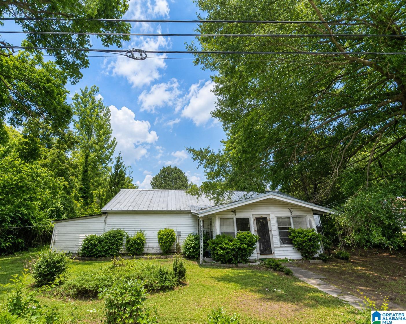 509 Cave Road Anniston, AL 36206 - Photo 1 of 10