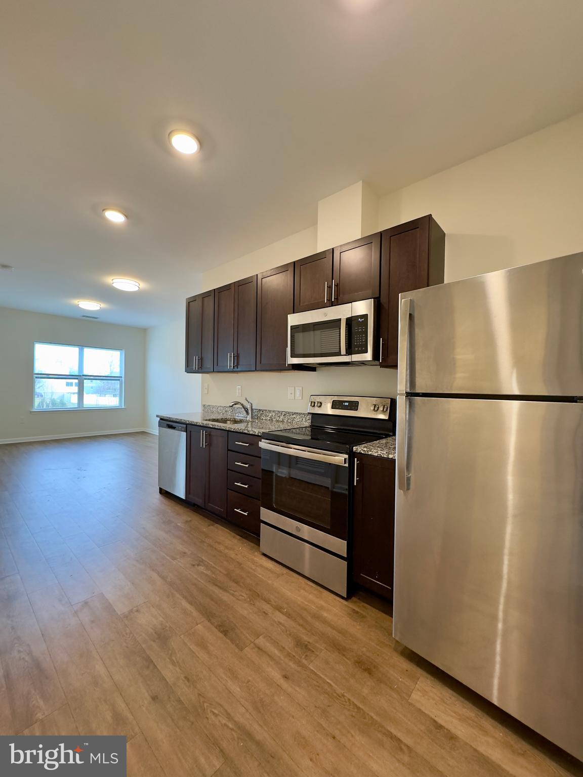 5610 Bucknell Road, Unit 5610B Baltimore, MD 21206 - Photo 12 of 15