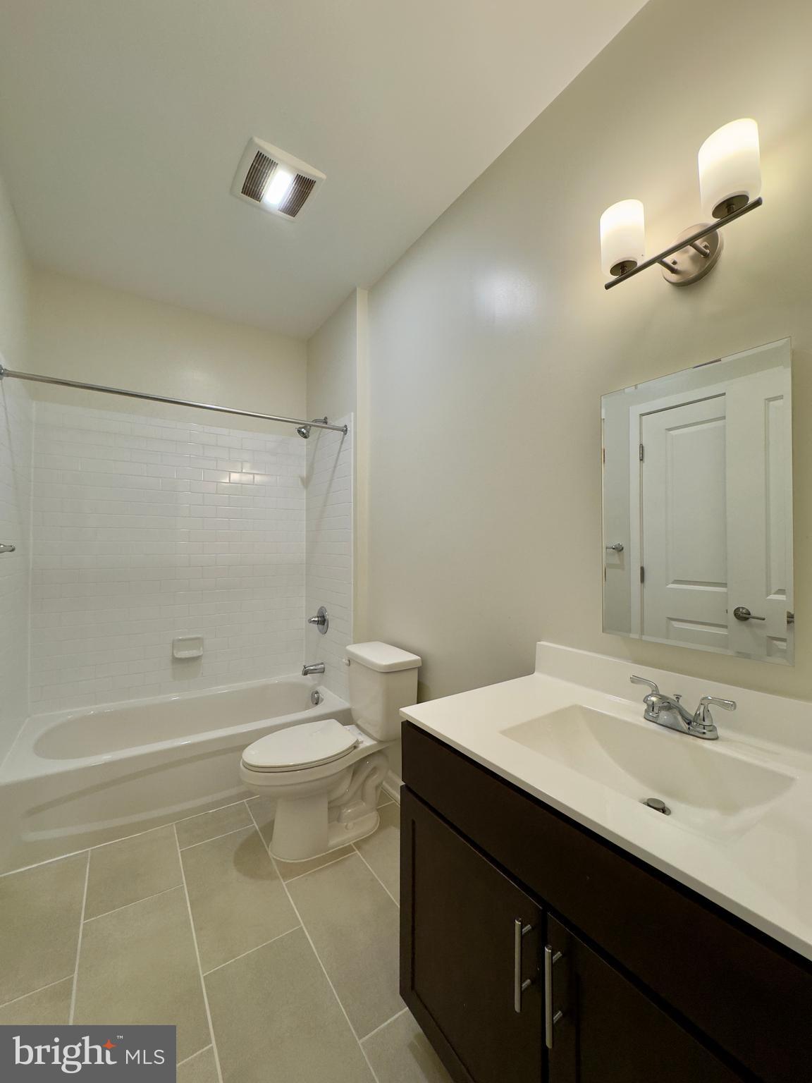 5610 Bucknell Road, Unit 5610B Baltimore, MD 21206 - Photo 13 of 15