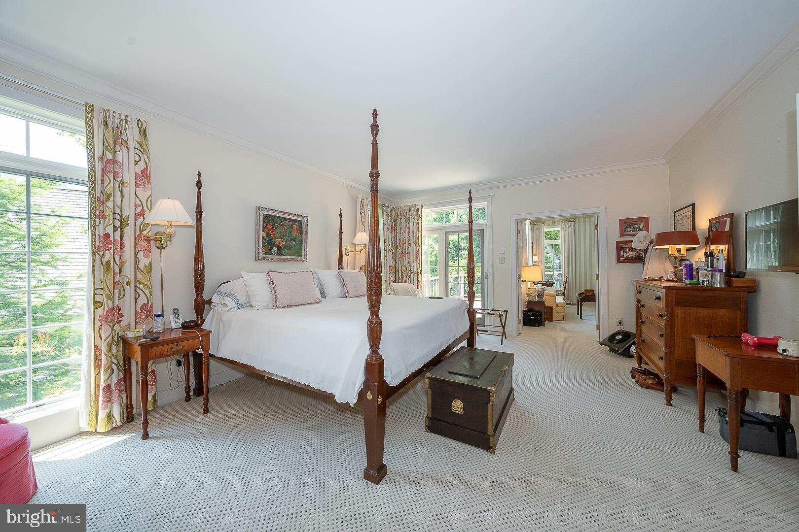 1241 Denbigh Lane Wayne, PA 19087 - Photo 13 of 94 Suite opens to deck