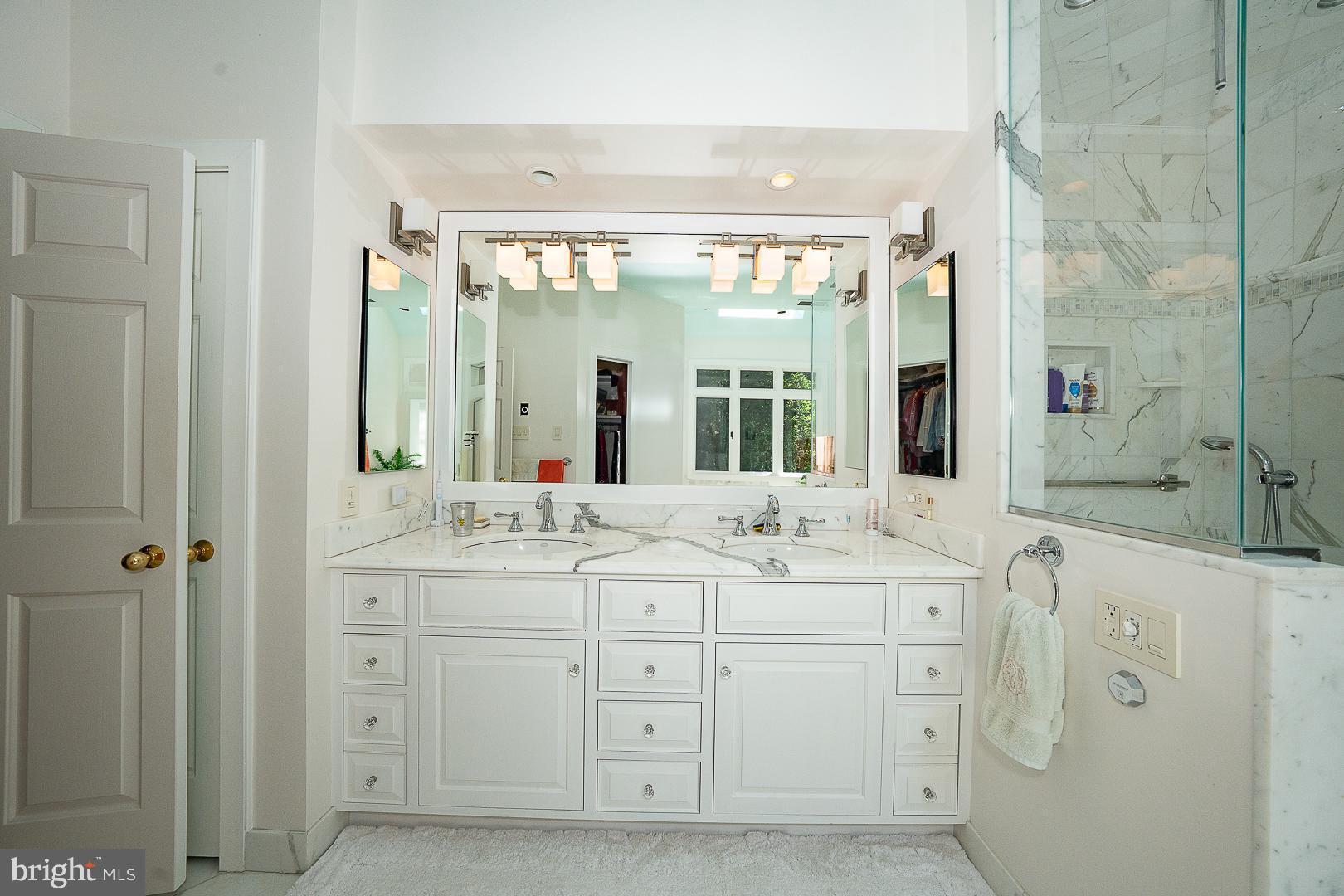 1241 Denbigh Lane Wayne, PA 19087 - Photo 19 of 94 Twin bowl vanity