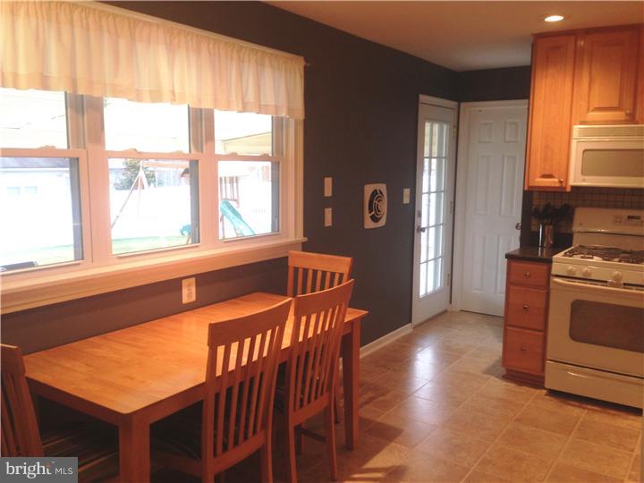 44 Elmont Road Hamilton, NJ 08610 - Photo 6 of 20 Kitchen