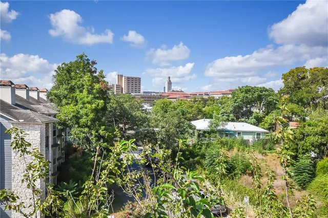 $1,750 | 3115 Tom Green Street, Unit 404, Austin, TX 78705