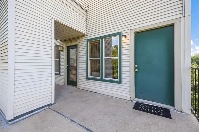 $1,750 | 3115 Tom Green Street, Unit 404, Austin, TX 78705