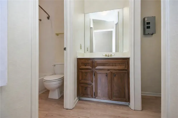$1,695 | 3115 Tom Green Street, Unit 404, Austin, TX 78705