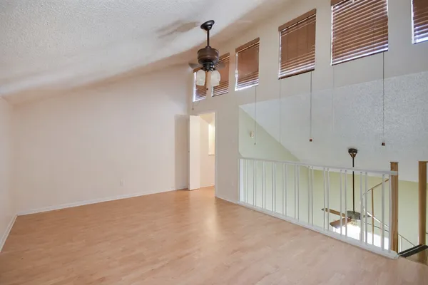 $1,695 | 3115 Tom Green Street, Unit 404, Austin, TX 78705