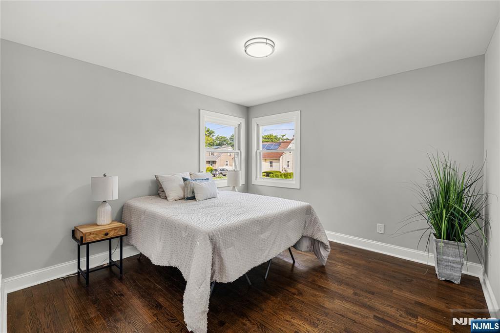 429 Wheatsheaf Road Roselle, NJ 07203 - Photo 19 of 39