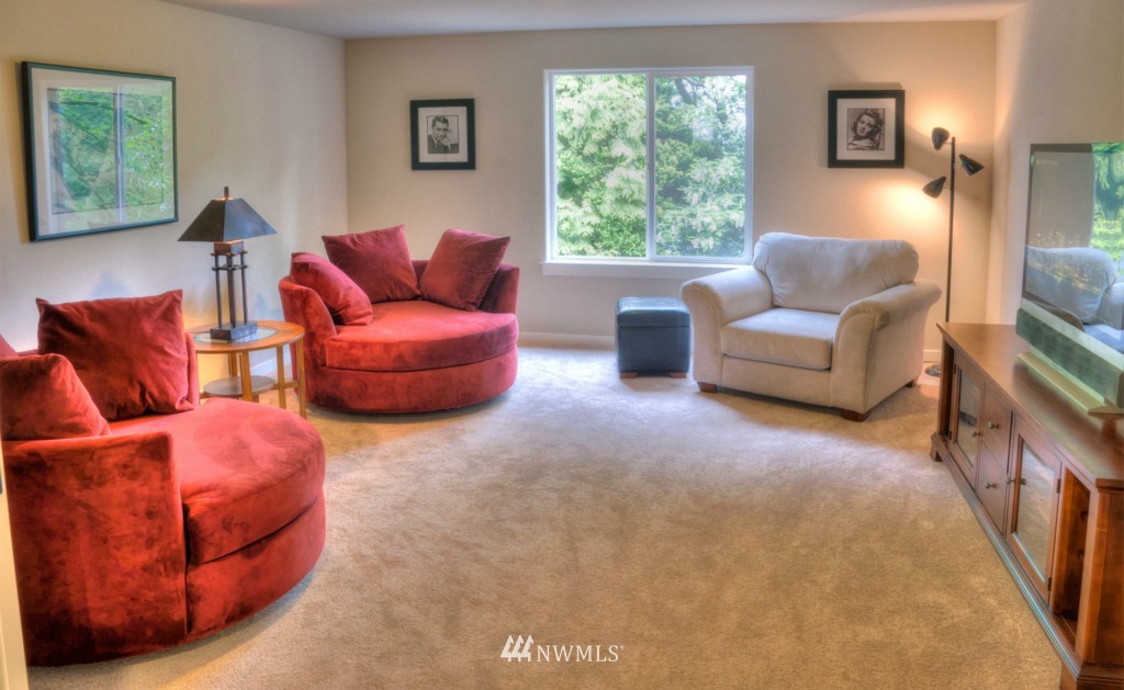 21118 38th Drive Southeast Bothell, WA 98021 - Photo 7 of 15