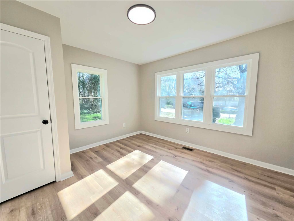 140 State Rd S-37-204 Seneca, SC 29678 - Photo 25 of 32