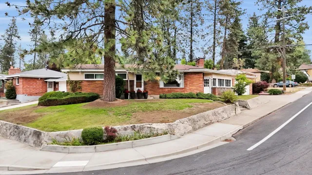 $425,000 | 5504 North Forest Boulevard, Spokane, WA 99205