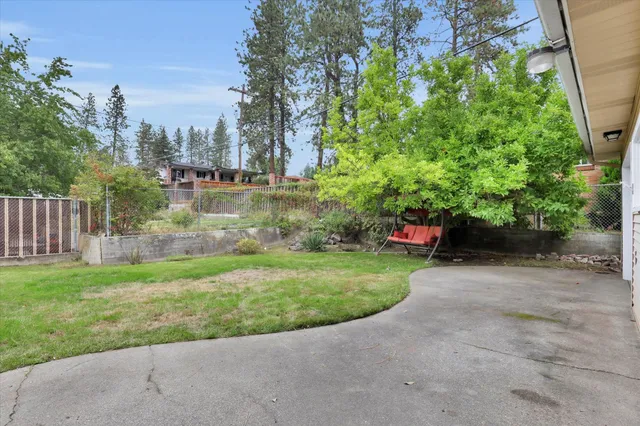 $425,000 | 5504 North Forest Boulevard, Spokane, WA 99205