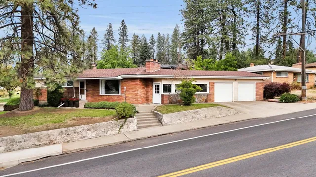 $425,000 | 5504 North Forest Boulevard, Spokane, WA 99205