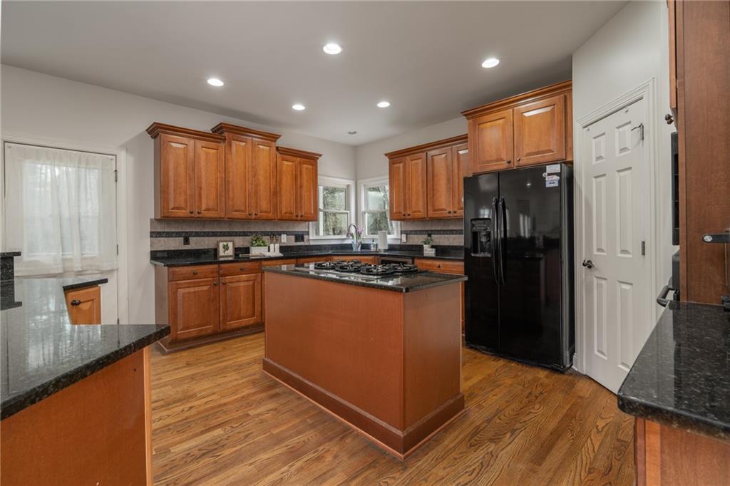 508 Crested Hawk Ridge Canton, GA 30114 - Photo 8 of 40