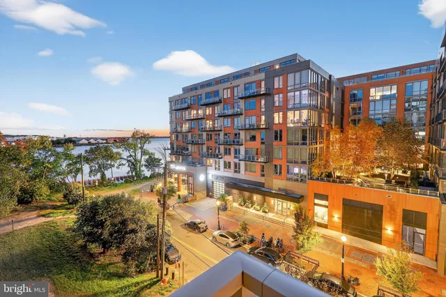 a view of a large building