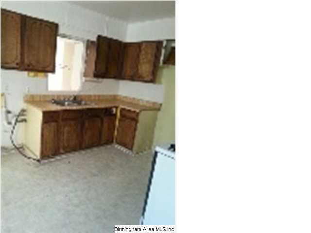 1925 Fulton Avenue Southwest Birmingham, AL 35211 - Photo 2 of 9
