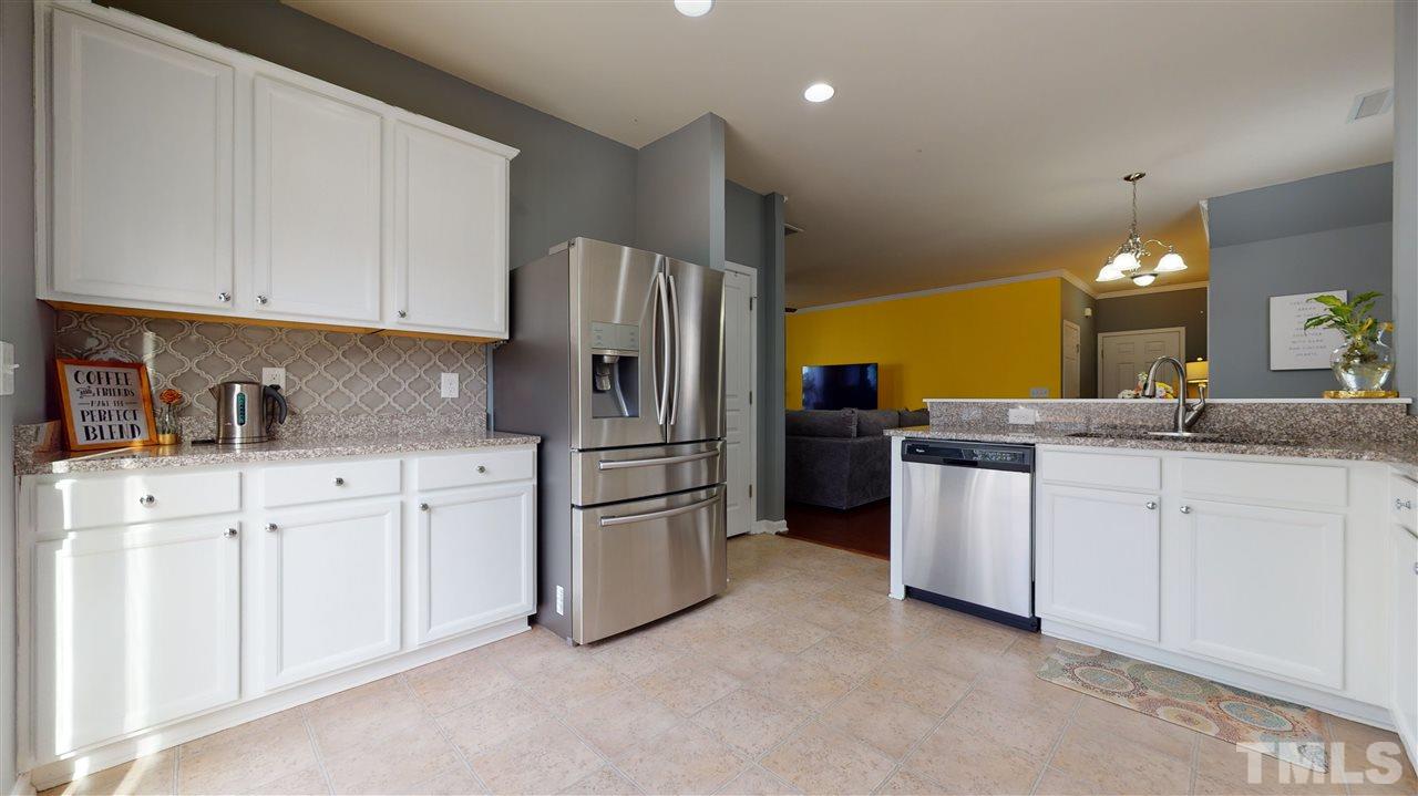3612 Althorp Drive Raleigh, NC 27616 - Photo 7 of 30 Gallery Image 7