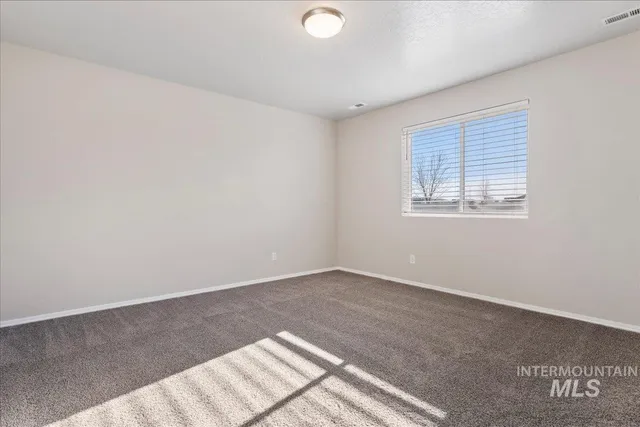 $374,990 | 3037 South Saratov Avenue, Kuna, ID 83634