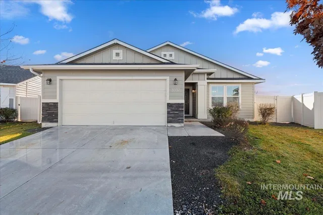 $374,990 | 3037 South Saratov Avenue, Kuna, ID 83634