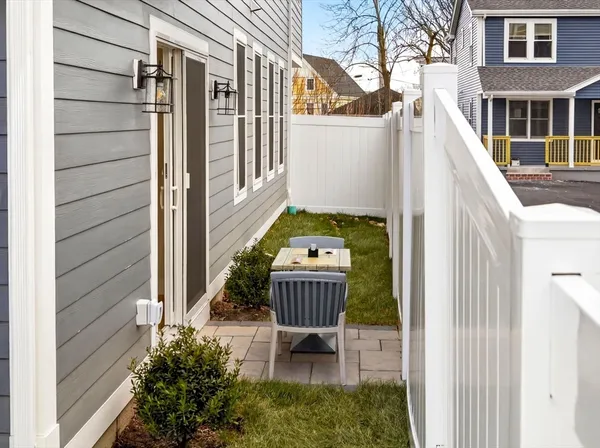$588,000 | 60 Stanley Street, Unit 101, Boston, MA 02125