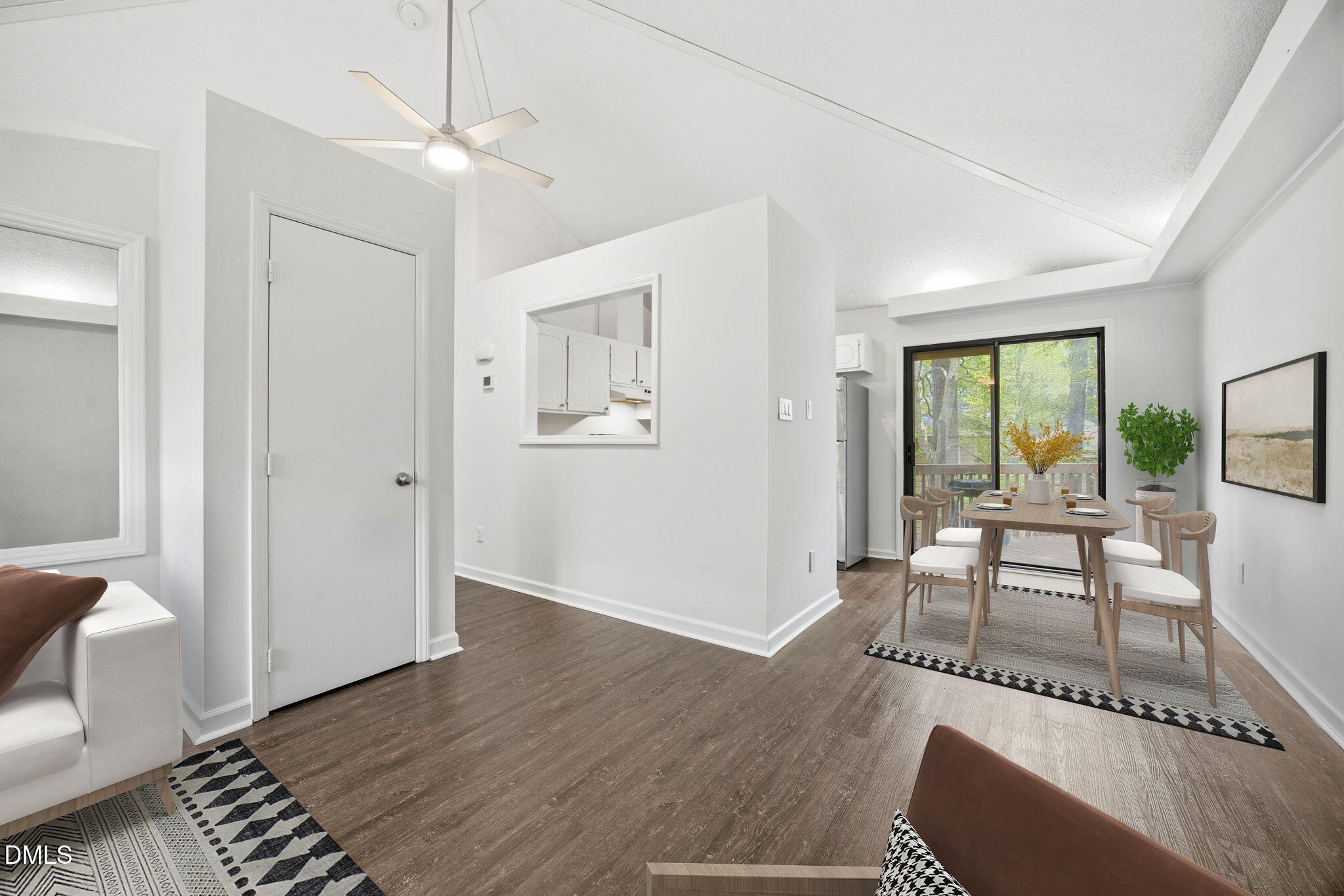 3289 Mill Run, Unit 148 Raleigh, NC 27612 - Photo 7 of 25 28-web-or-mls-Dining Room (contemporary